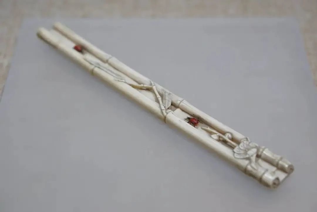 中国的老工匠做了一双“天竺筷”，连外国人都爱不释手